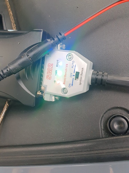 boot_bench_cable.jpg